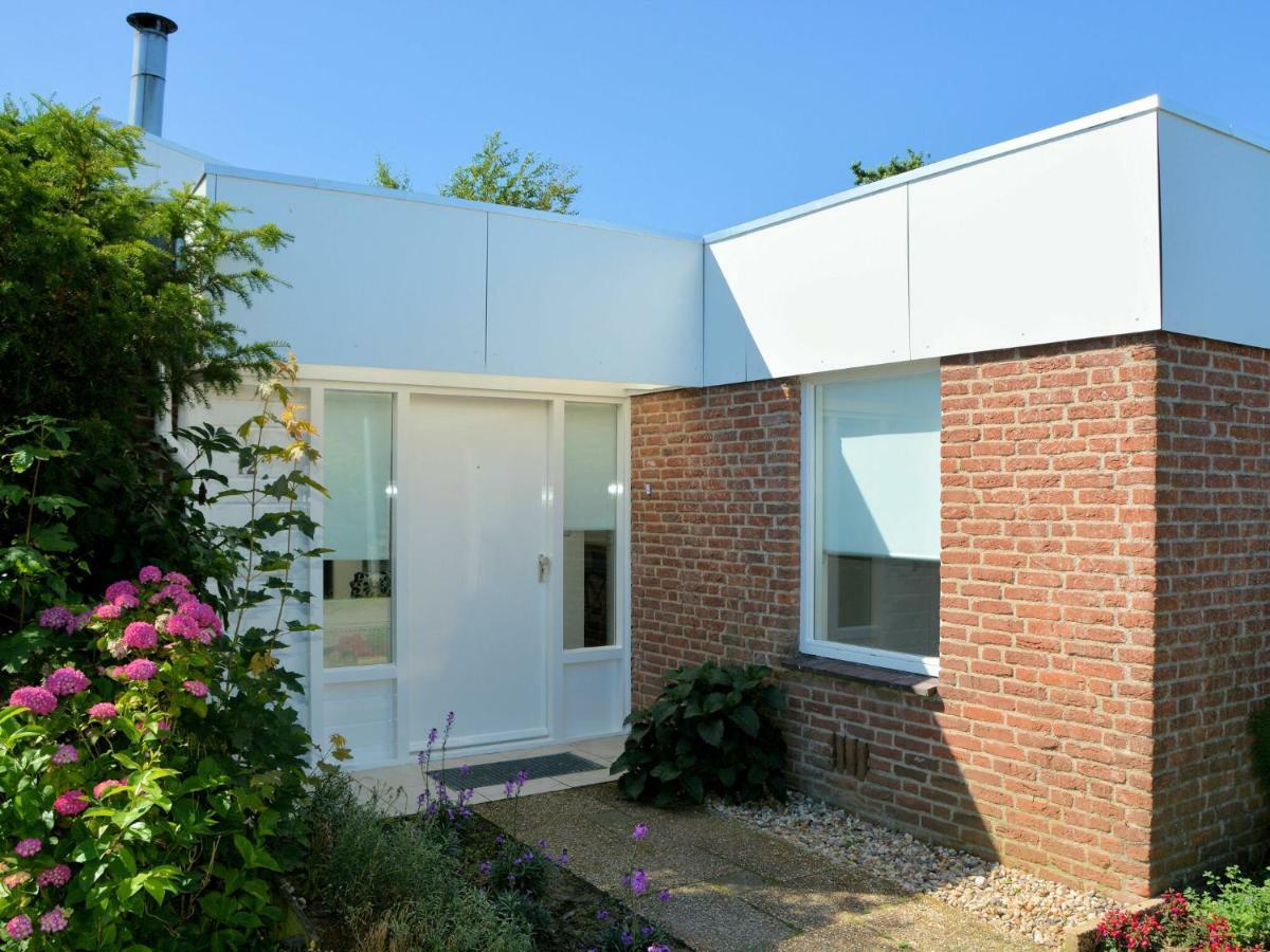 Fresh And Colorful Holiday Home Near The Beach Sea Dunes And Lake Noordwijkerhout Exterior photo
